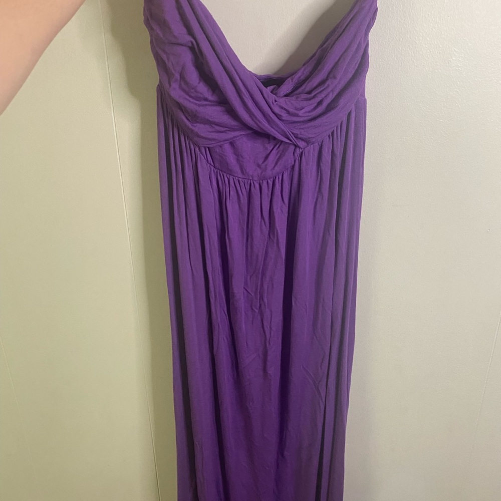 Dress - Picture 2 of 4